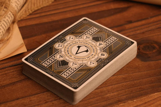 Cartes à jouer Assassin's Creed Legacy (Lame secrète blanche) par Room One