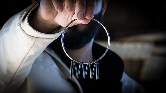 spRING (Gimmicks and Online Instructions) by Joonas Mengel