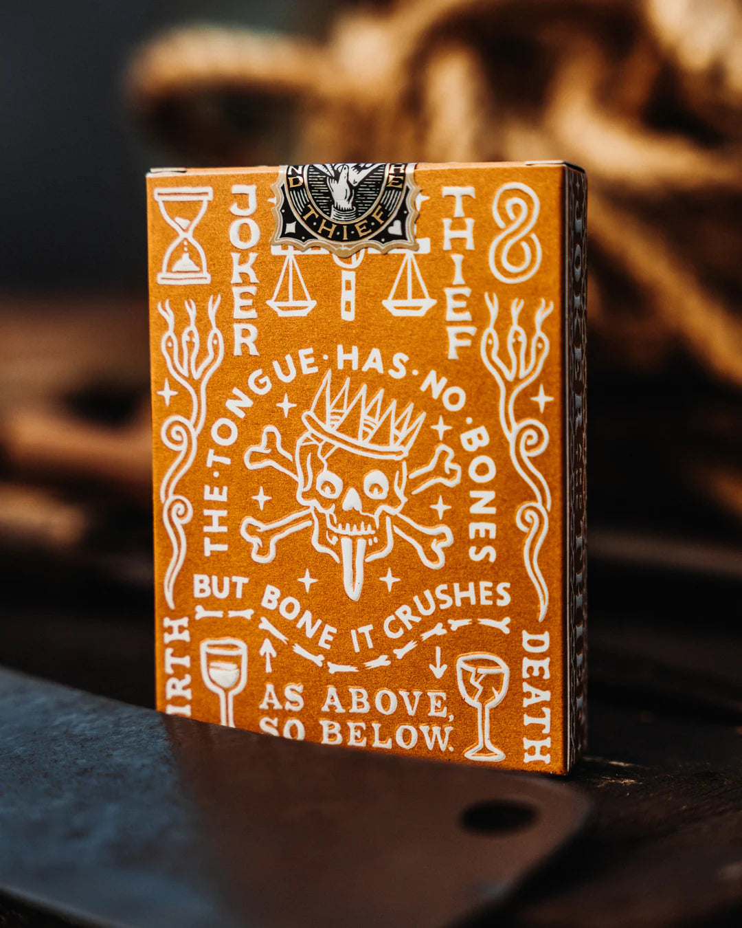 Joker and the Thief: Crown (Gold) Edition playing cards