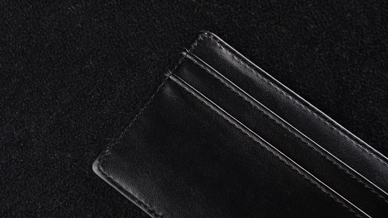 Razor Wallet (Black) by Dee Christopher