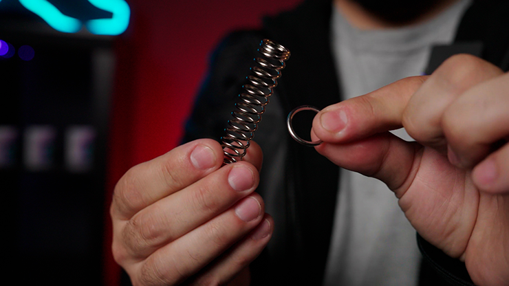 Spring Puzzle Magic Trick by Apprentice Magic