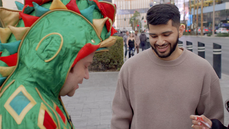 Le tour de magie avec un nom par Piff the Magic Dragon