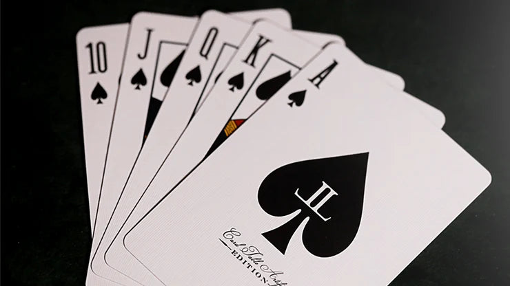 Cartes à jouer Bicycle x Laura London