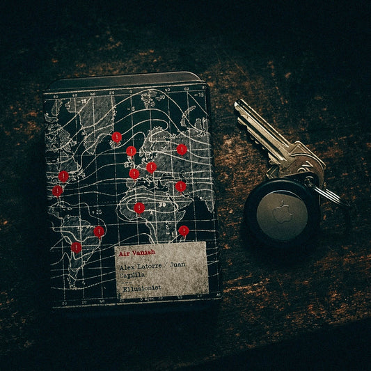 Air Vanish by  Alex Latorre, Juan Capilla & Ellusionist