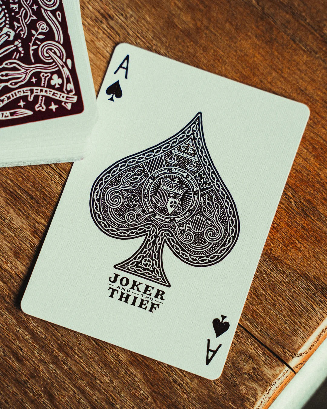 Crown: Royal Purple Edition Playing Cards - Joker & The Thief