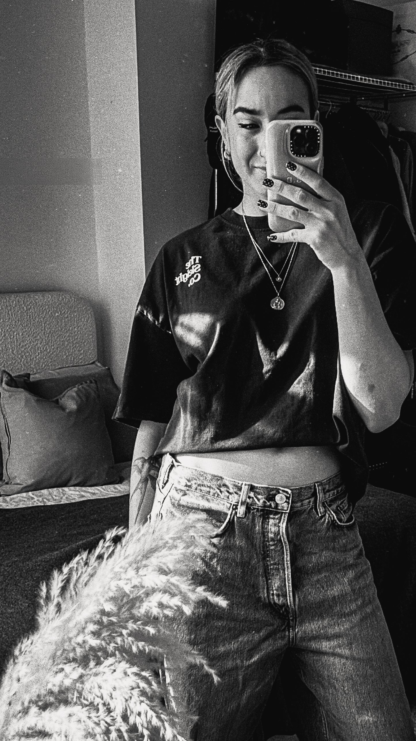 Le Chaos est Contrôlé (T-shirt Premium Oversize) par The Sleight Co.